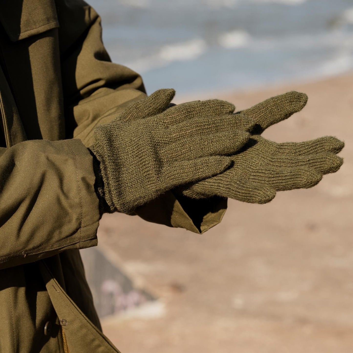 United States Army Thin Wool Gloves Olive