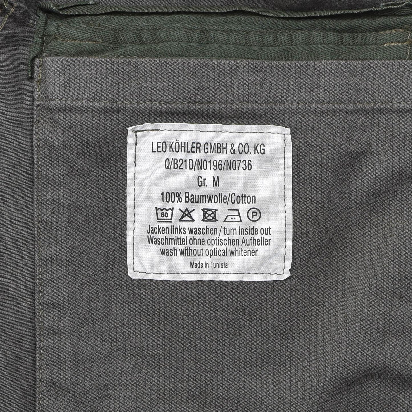 Leo Kohler klasikinio stiliaus kasdienis pilkas švarkas, 100% medvilnė, vidutinio ilgio, patvarus ir patogus.