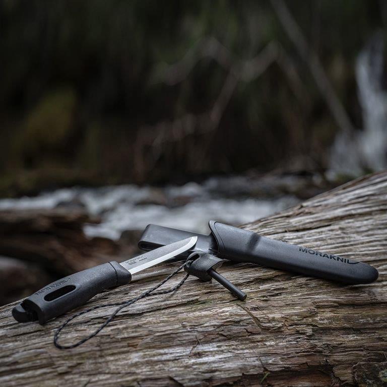 MORAKNIV Companion Spark universal fixed knife with fire splitter
