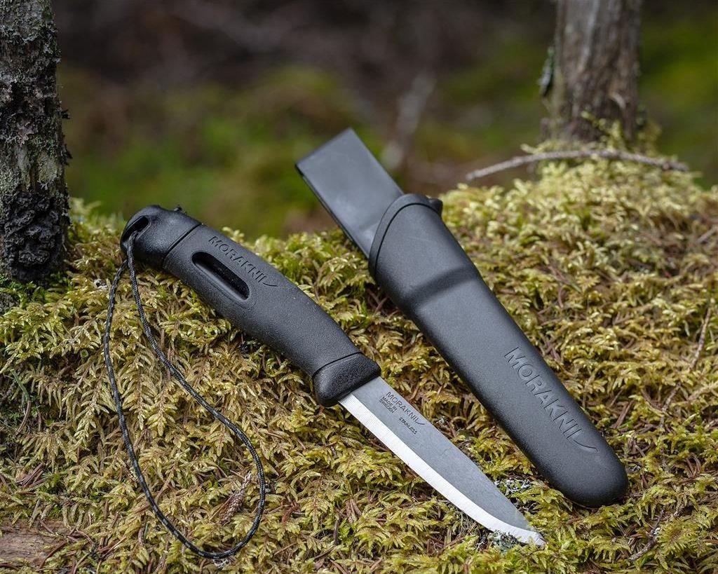 MORAKNIV Companion Spark universal fixed knife with fire splitter