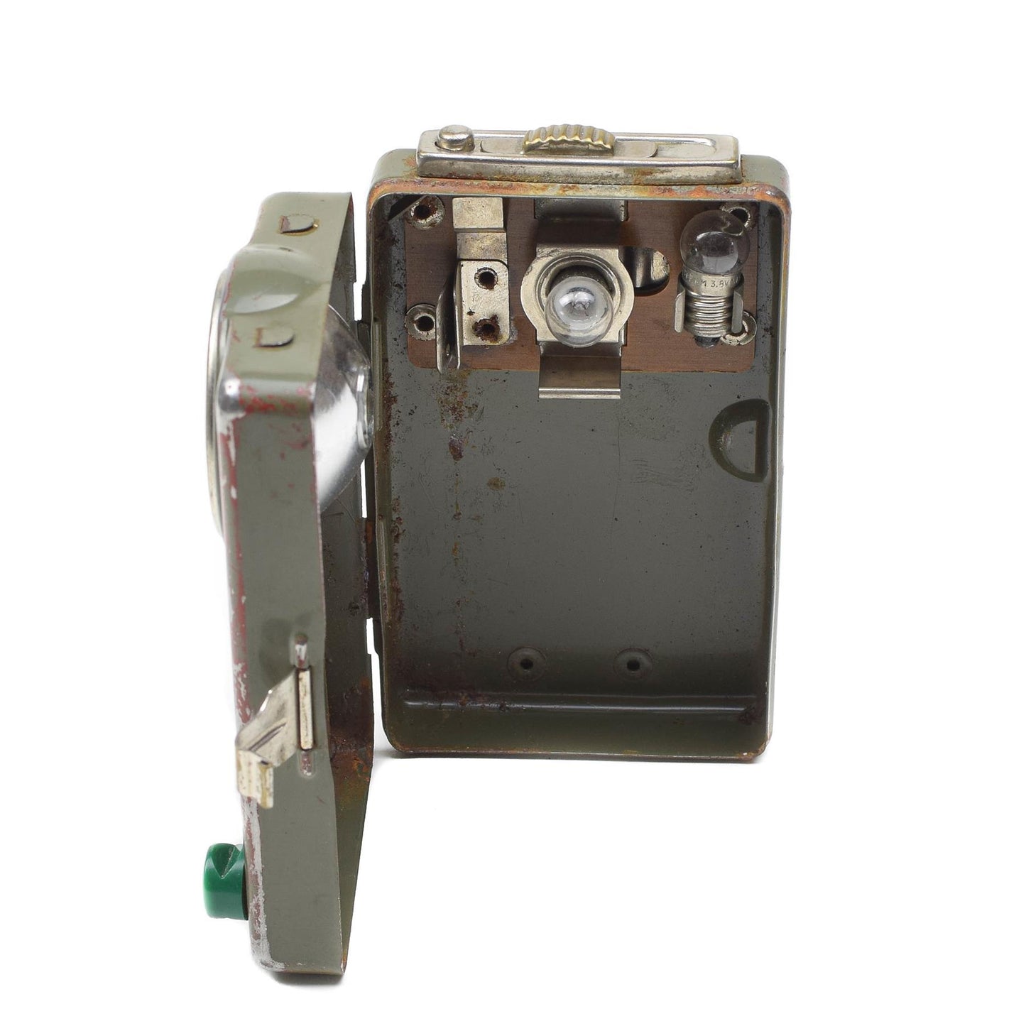 Šveicarijos kariuomenės vintažinis signalinis prožektorius Alyvuogių atidarytas metalinis korpusas su lempa.