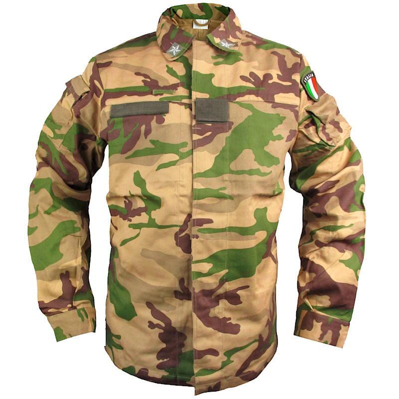 Desert printing uniform jacket of the Italian army