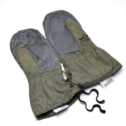 Austrian army waterproof goretex gloves Olive