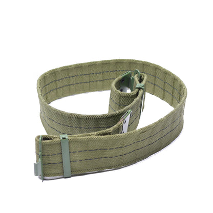 Combat ammunition belt with quick release buckle