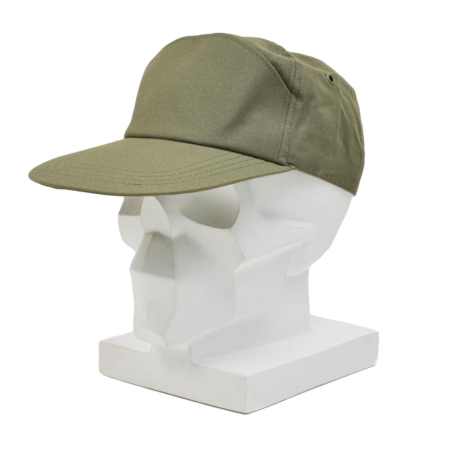 Military pilot's cap of the Italian army in olive color