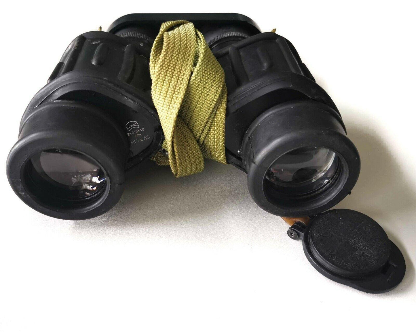 Romanian army vintage binoculars IOR VALDALA 7X40 working