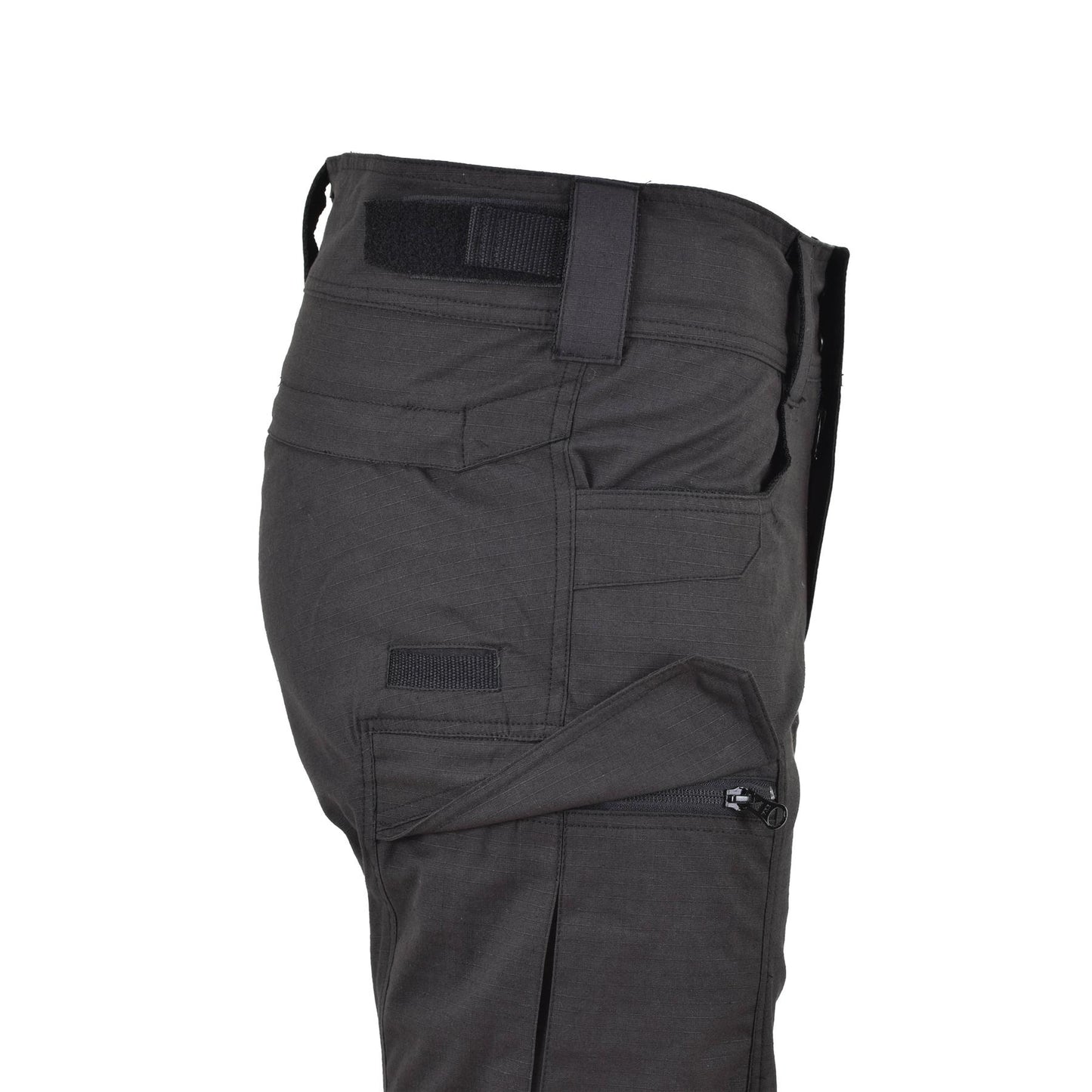 MFH bermuda style shorts in black