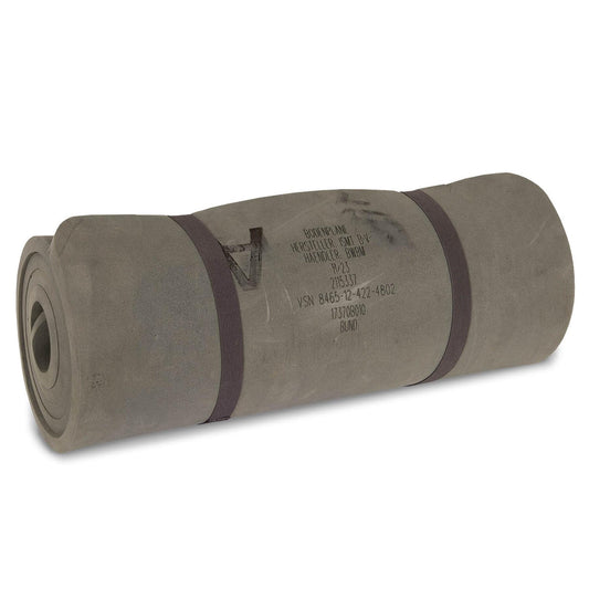 Vokietijos kariuomenės susukamas kilimėlis stovyklavimui alyvuogių