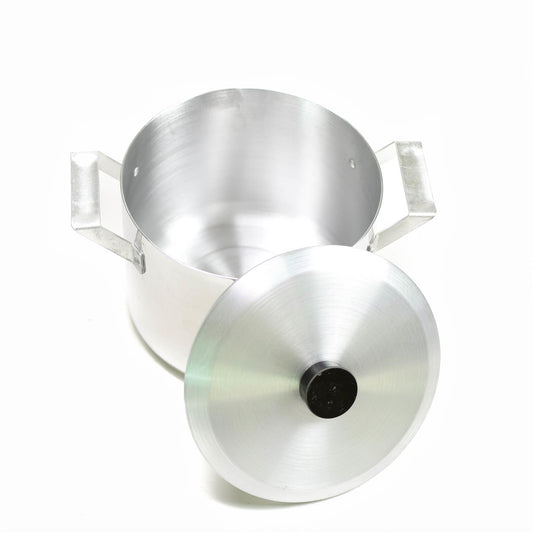 Czech military aluminum pot with lid, 2 liter capacity