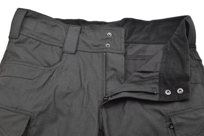 MFH bermuda style shorts in black