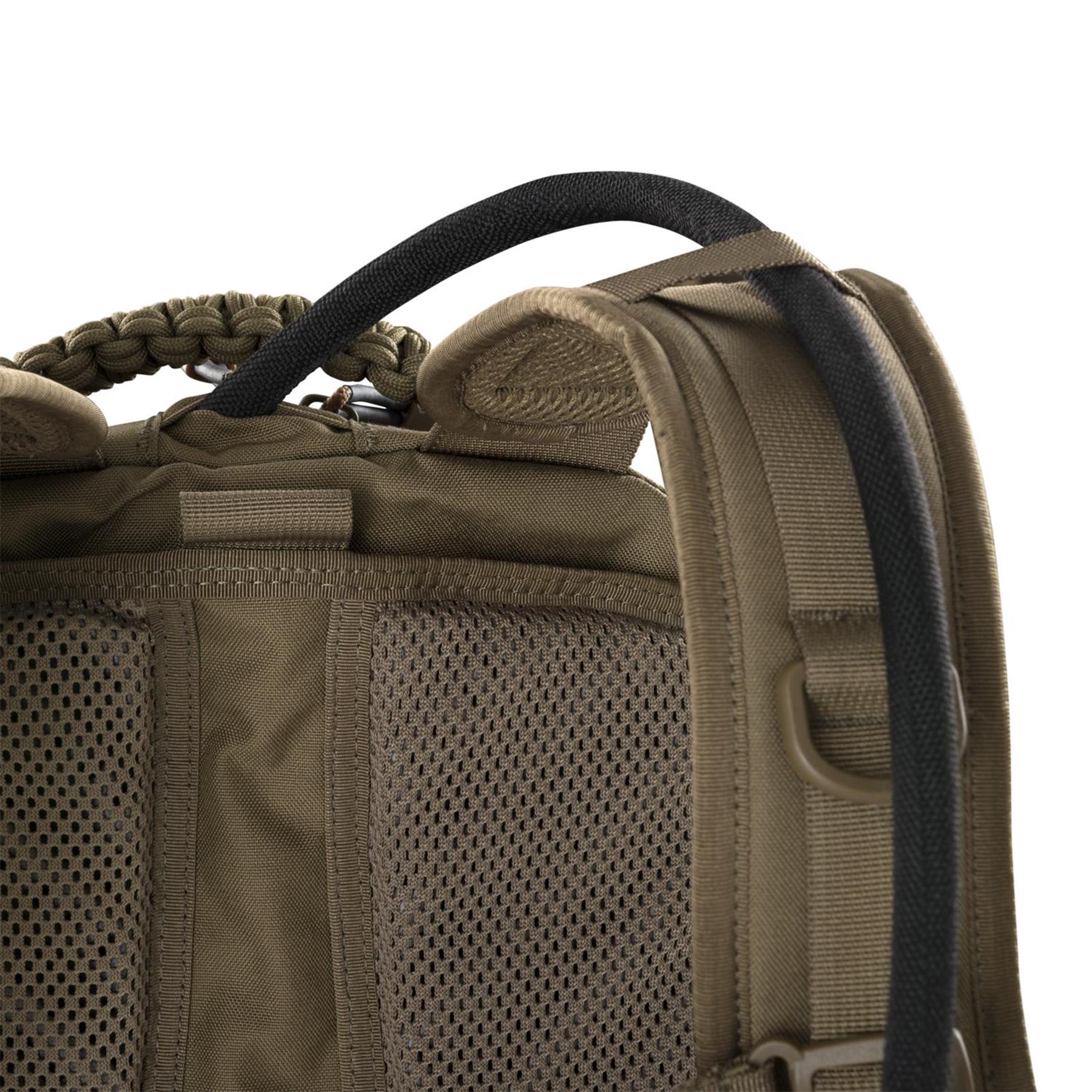 Direct Action Dust 20L taktinė kuprinė su MOLLE sistema Adaptive Green, patogi ir tvirta kasdieniam naudojimui.