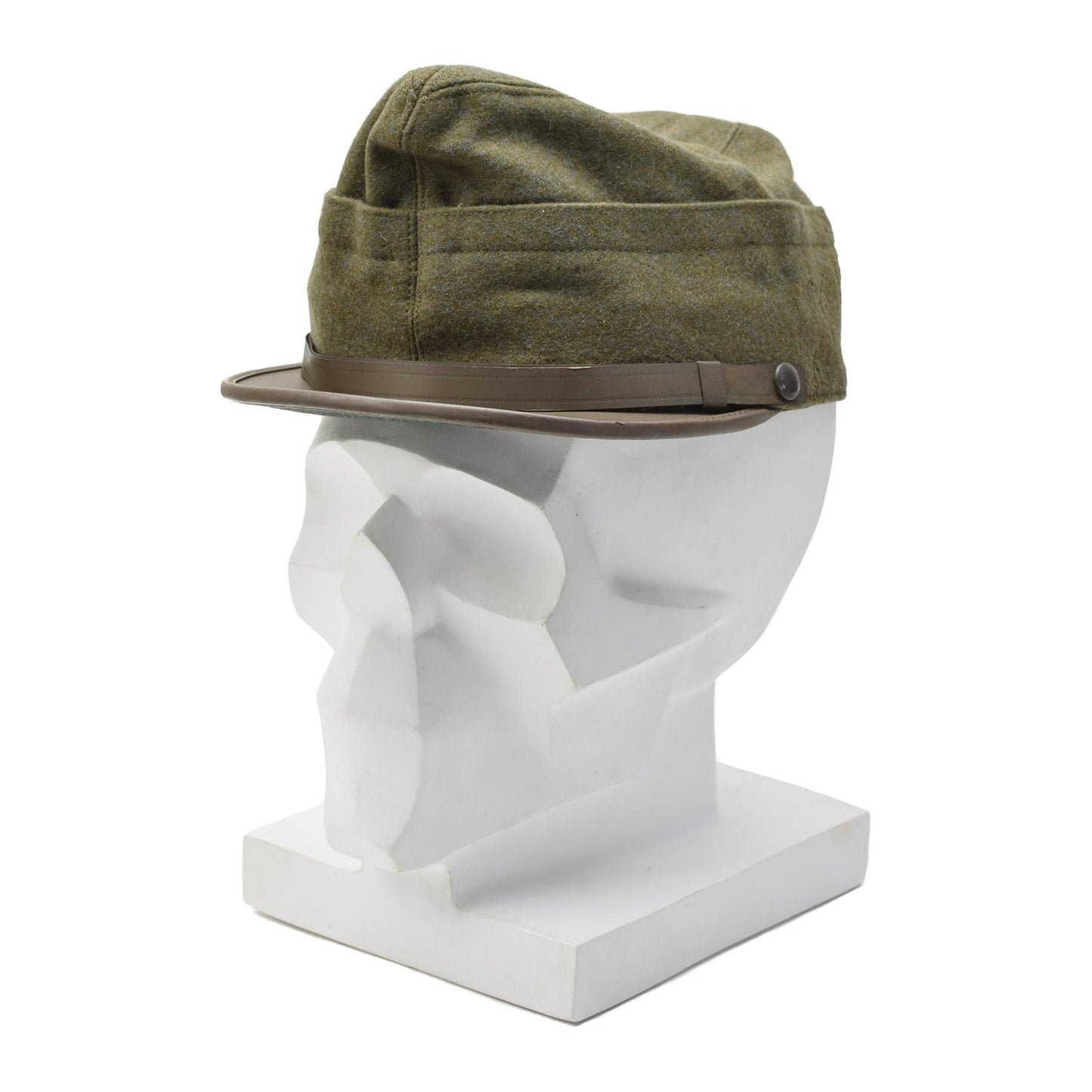 Italian army Snapback style hat with a woolen beak