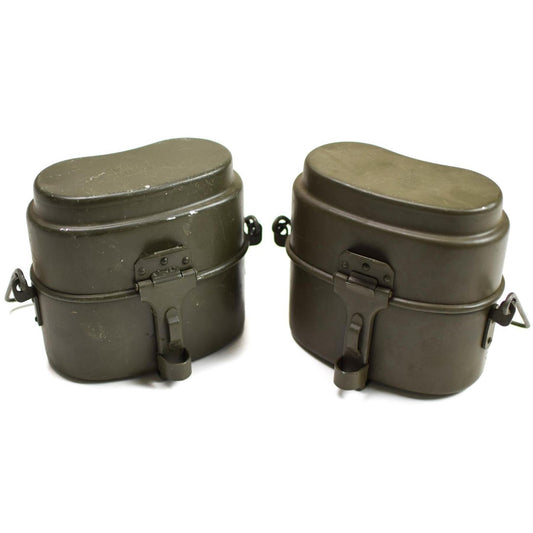 Polish army vintage aluminum kettle in olive color