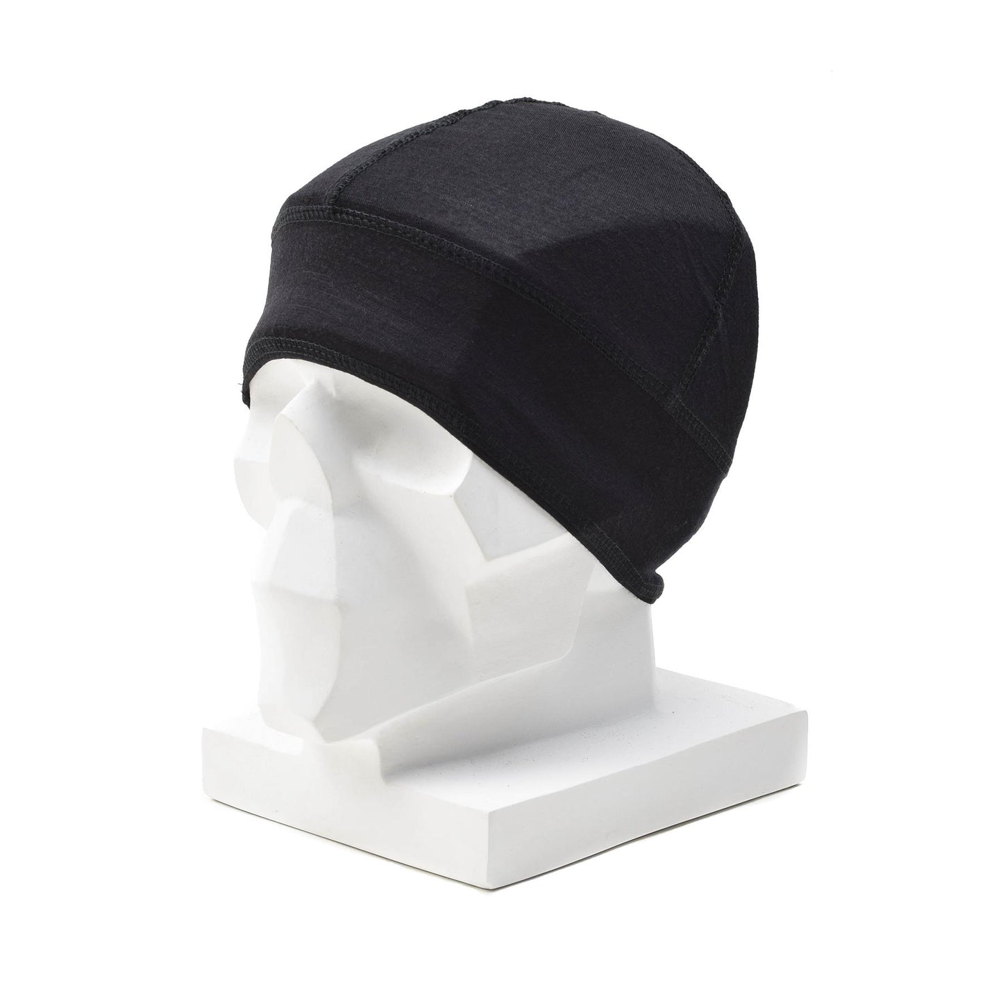 Blochl beanie style merino wool hat in black