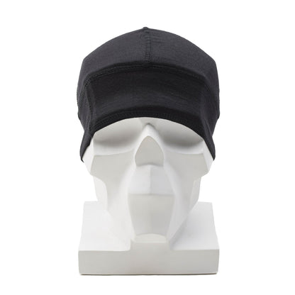 Blochl beanie style merino wool hat in black