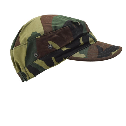 Italian army combat cap with ventilation buttons Woodland print